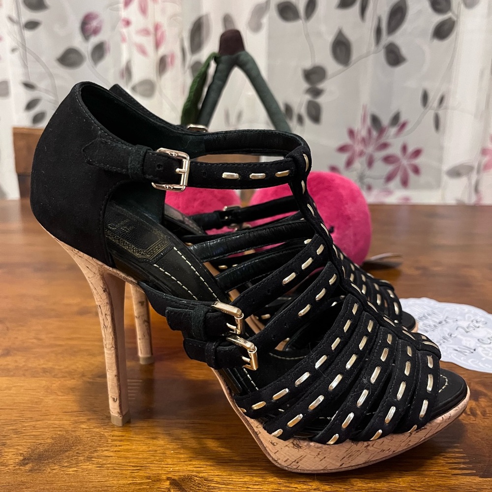 Christian Dior heels - Picture 5 of 13